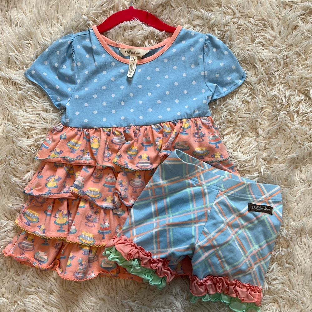 Matilda Jane - Tunic and shorts set -  Size 4